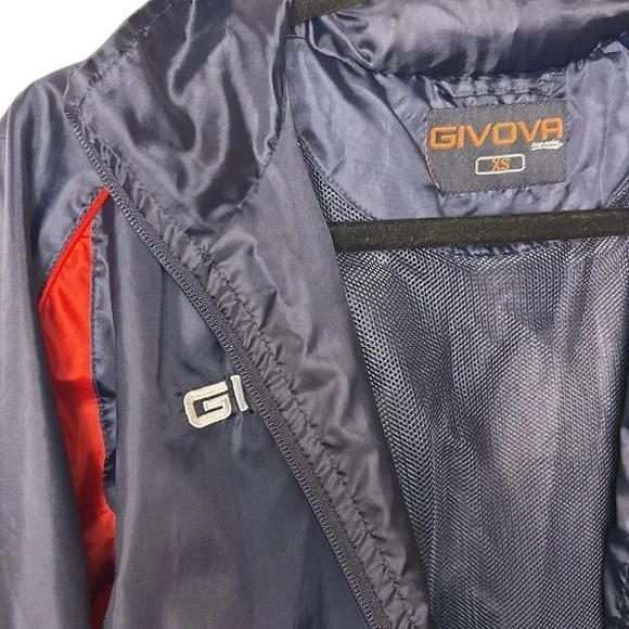Y2K GIVOVA lightweight performance windbreaker jacket,men XS,hidden hood, EC - Picture 9 of 15